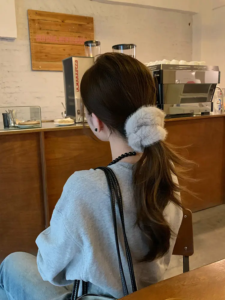 Soft Plush Hair Bands for Women 2023 New Arrival - Image 2