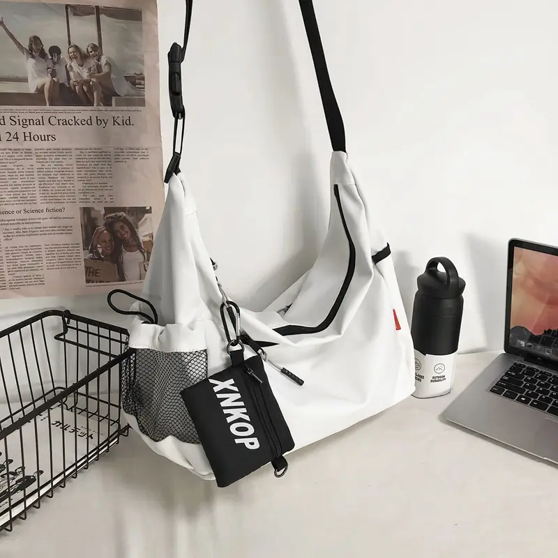 Men's Japanese Style Shoulder Messenger Bag Black Large Capacity - Image 2