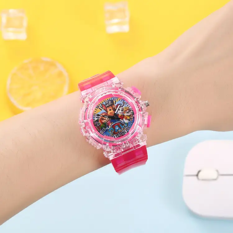 Creative colorful horse running light children luminous watch Cartoon Cartoon Cartoon primary and secondary school students Boys Girls watch