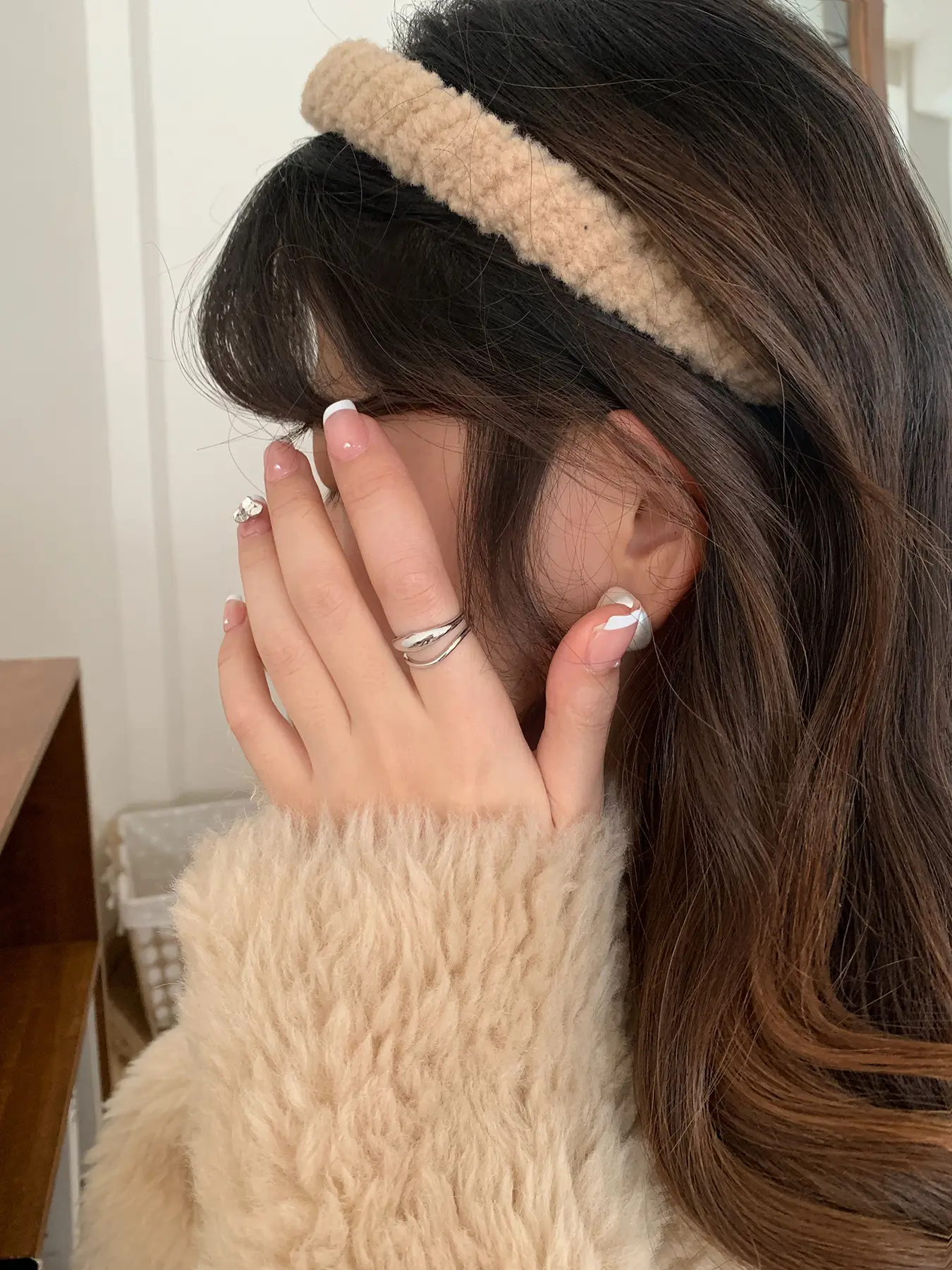 New Autumn Winter Maillard Lamb Hairband Plush Beige — feature 12