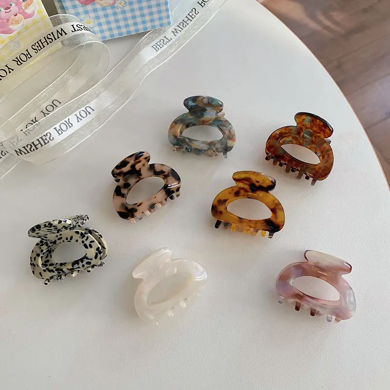 High-Grade Acetate Hair Clips for Women - Image 9