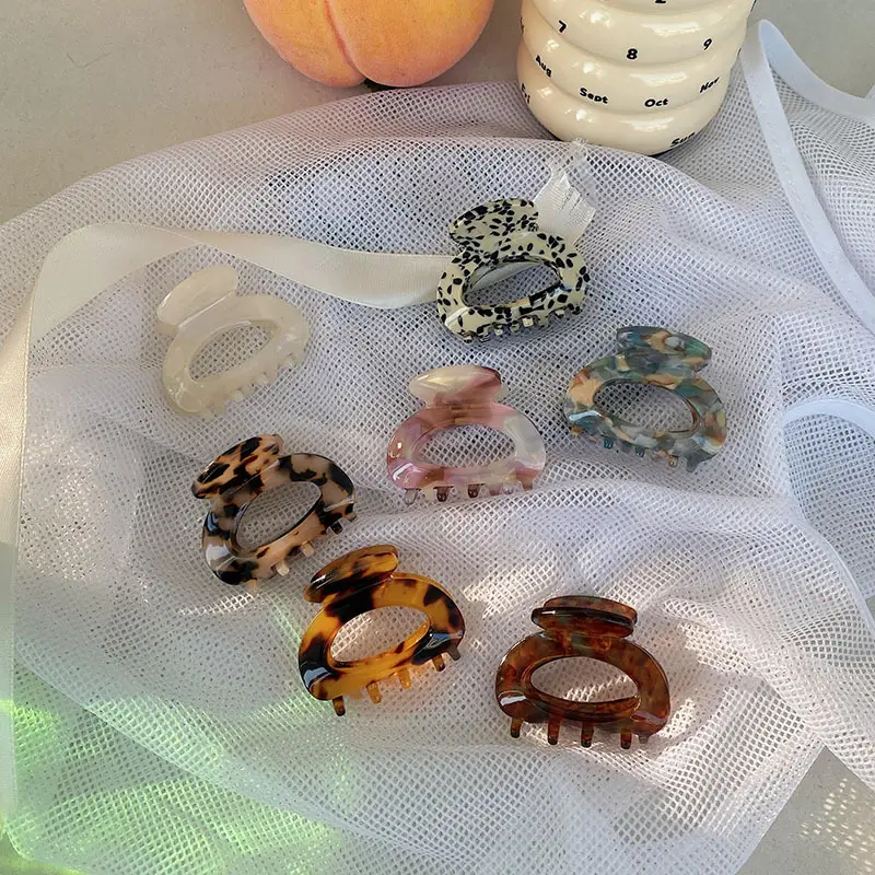 High-Grade Acetate Hair Clips for Women — feature 4
