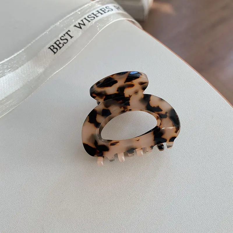 High-Grade Acetate Hair Clips for Women - Image 3