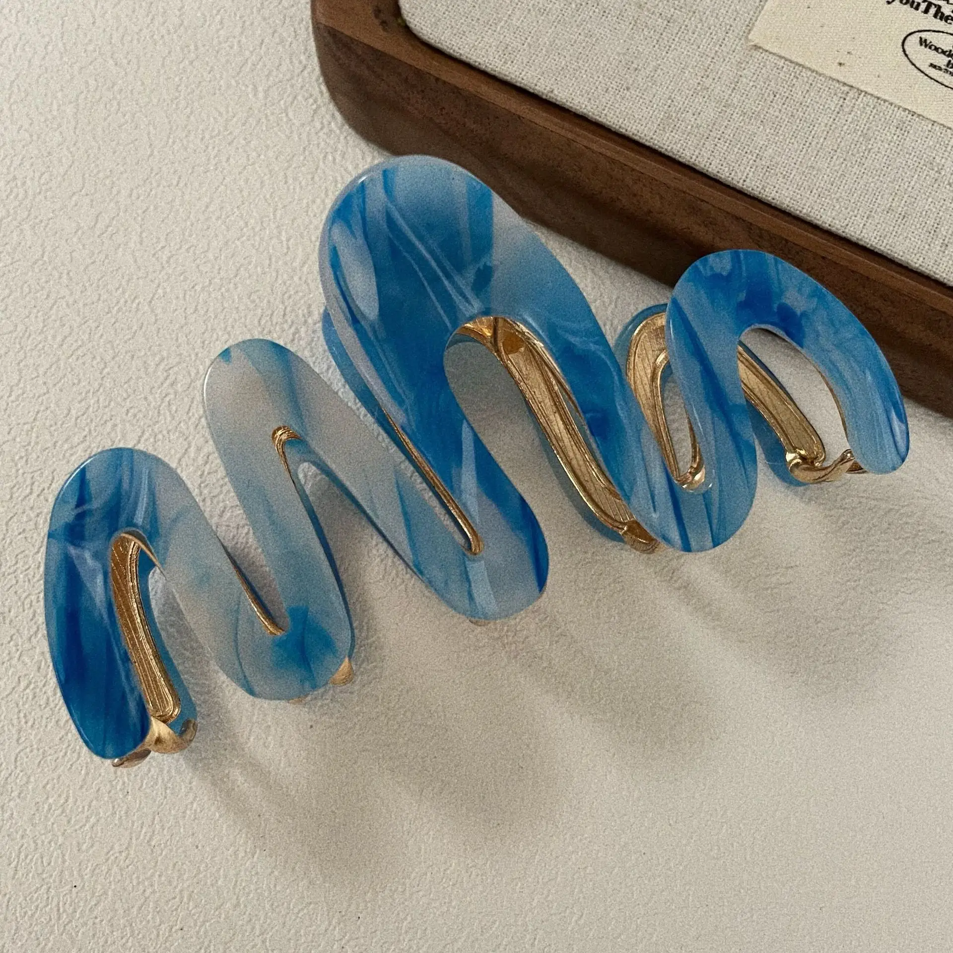 Shark Clip for Women High Quality Metal Hair Grip — feature 30