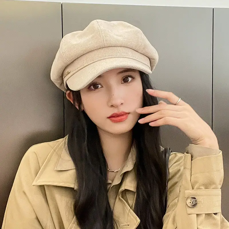 Women's Autumn Winter Octagonal Woolen Hat with Metal Logo - Image 3