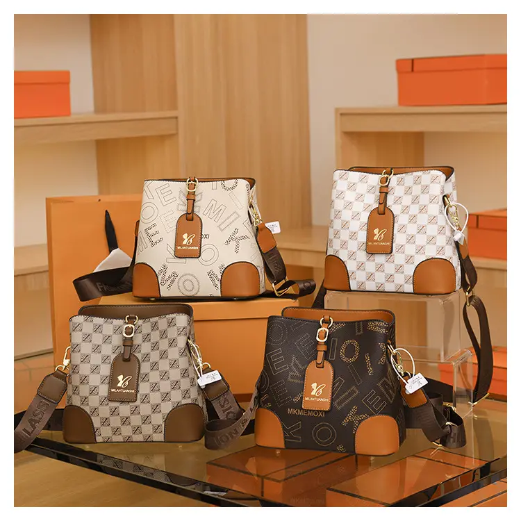 Women's Letter Printed Shoulder Bag Brown Tan 2024 — feature 21