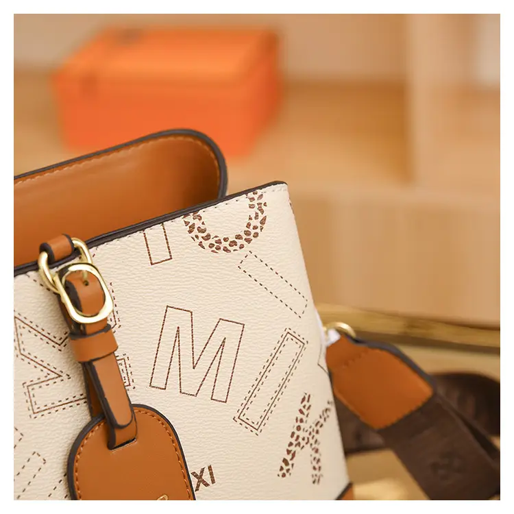 Women's Letter Printed Shoulder Bag Brown Tan 2024 — feature 26