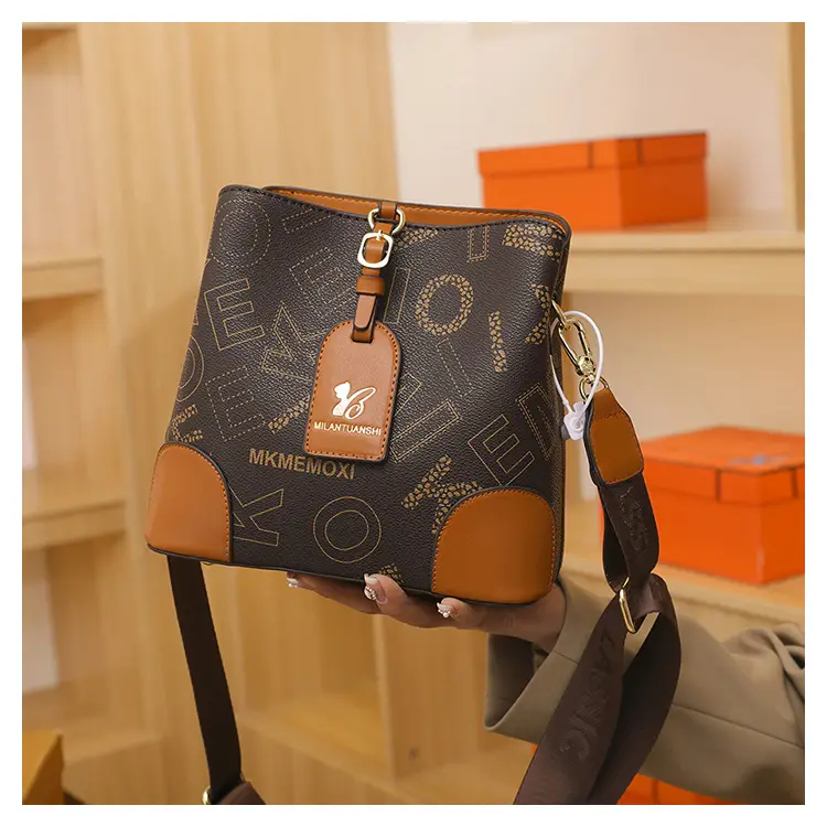 Women's Letter Printed Shoulder Bag Brown Tan 2024 — feature 36