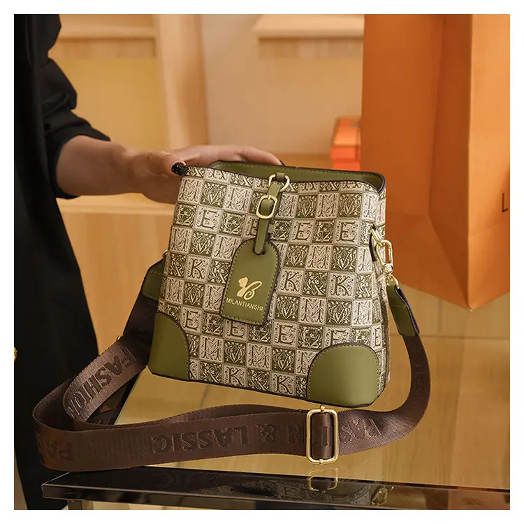Women's Letter Printed Shoulder Bag Brown Tan 2024 — feature 39