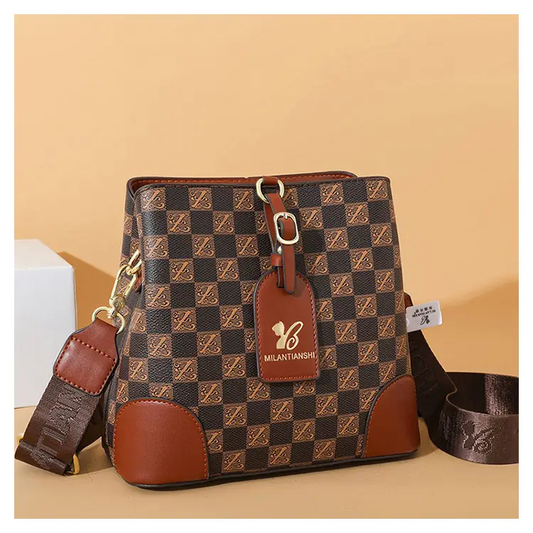 Women's Letter Printed Shoulder Bag Brown Tan 2024 — feature 44
