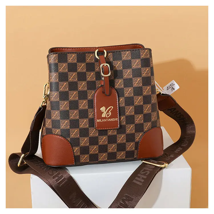 Women's Letter Printed Shoulder Bag Brown Tan 2024 — feature 45