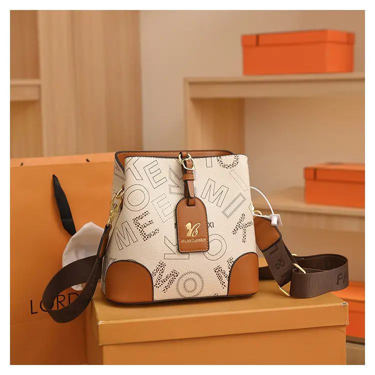 Women's Letter Printed Shoulder Bag Brown Tan 2024 — feature 47