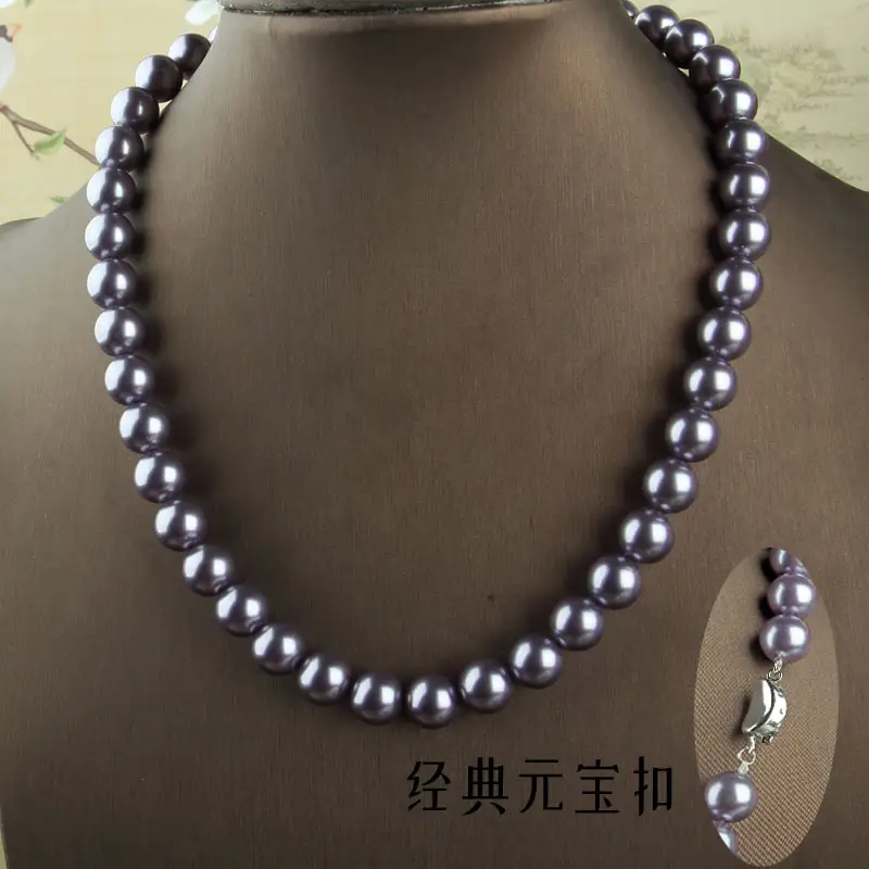 Pearl Beaded Clasp Necklace with Gold Flower Centerpiece — feature 13