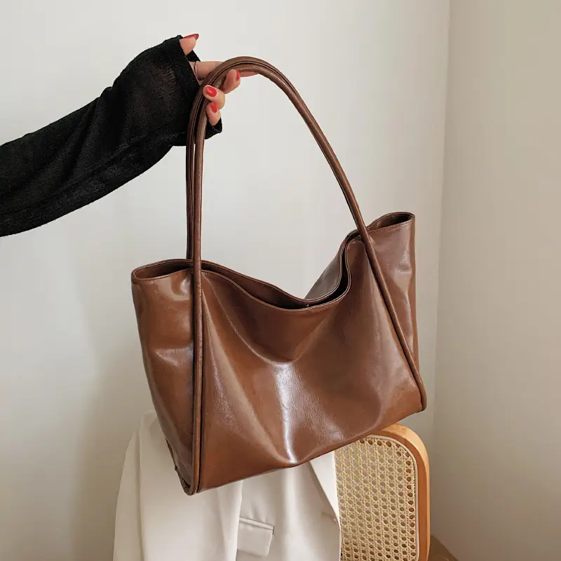 Women's Large Capacity White Tote Bag with Handles - Image 5