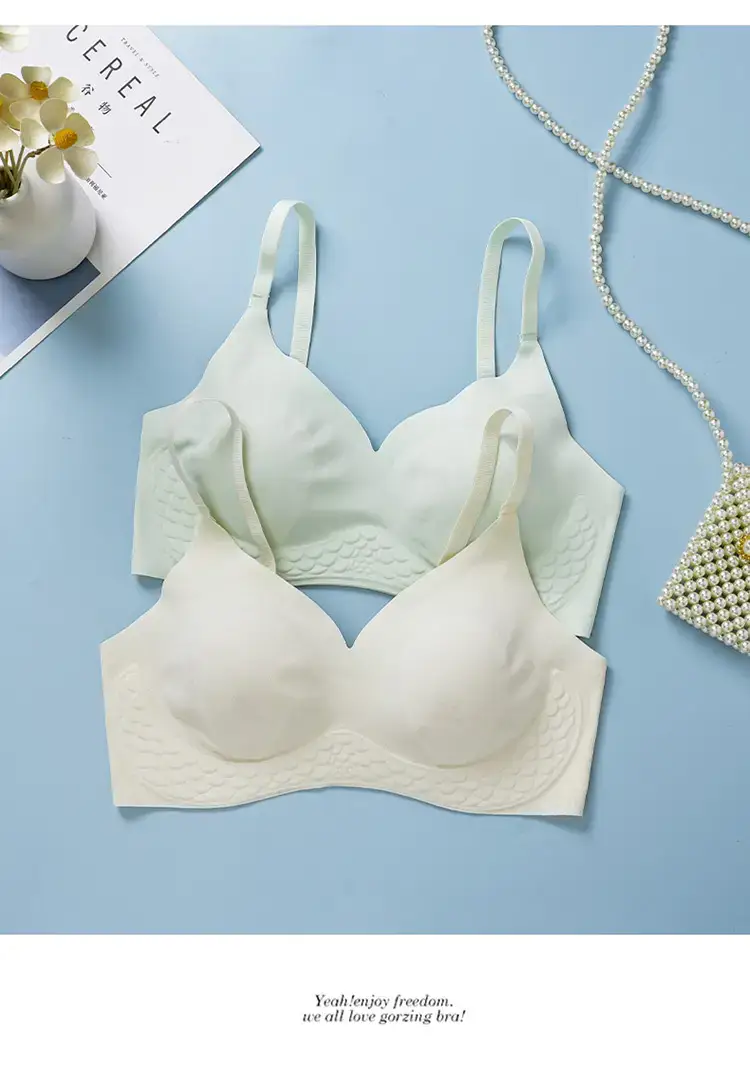 Women's Ultra-Thin Seamless Cool White Rabbit Ears Bra — feature 14