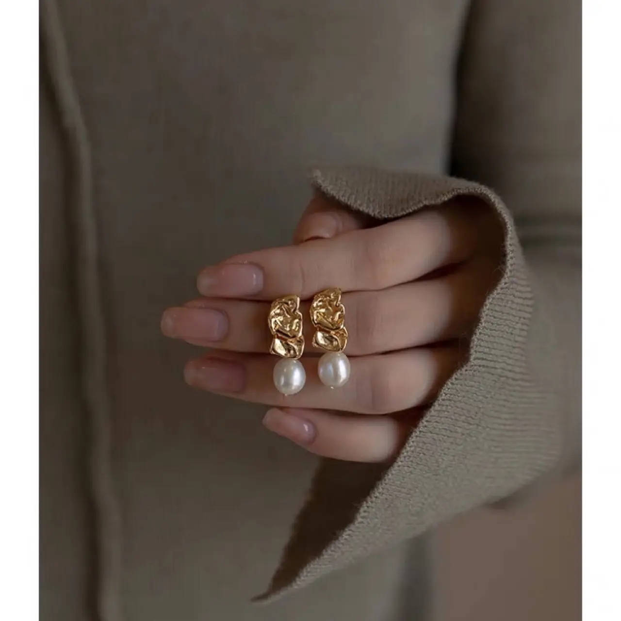 Lava Pearl Earrings for Women French Style - Image 3