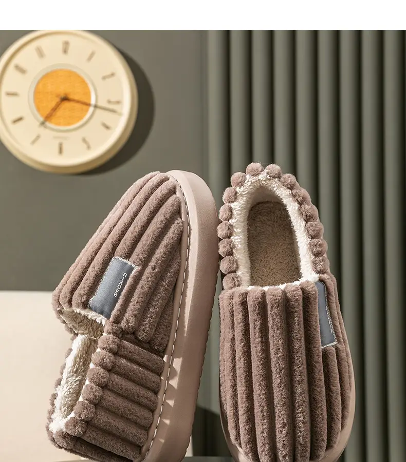 plus size Slippers Men's Cotton Slippers Winter Indoor Household Thickened Plush Warm Shoes Home Bag Heel Men's Cotton Shoes Winter — feature 4