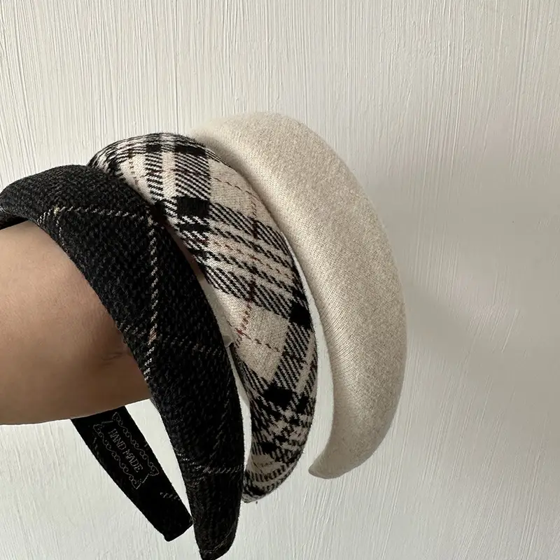 Retro British Plaid Sponges Skull Top Headband Wholesale