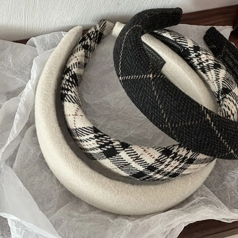 Retro British Plaid Sponges Skull Top Headband Wholesale