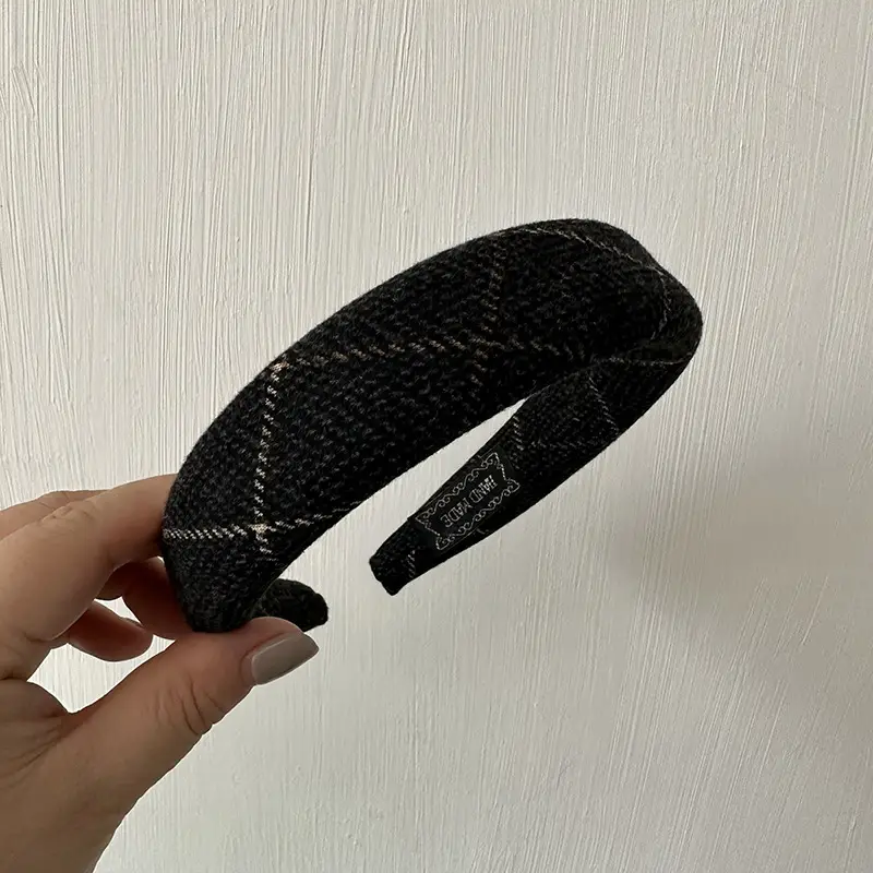 Retro British Plaid Sponges Skull Top Headband Wholesale