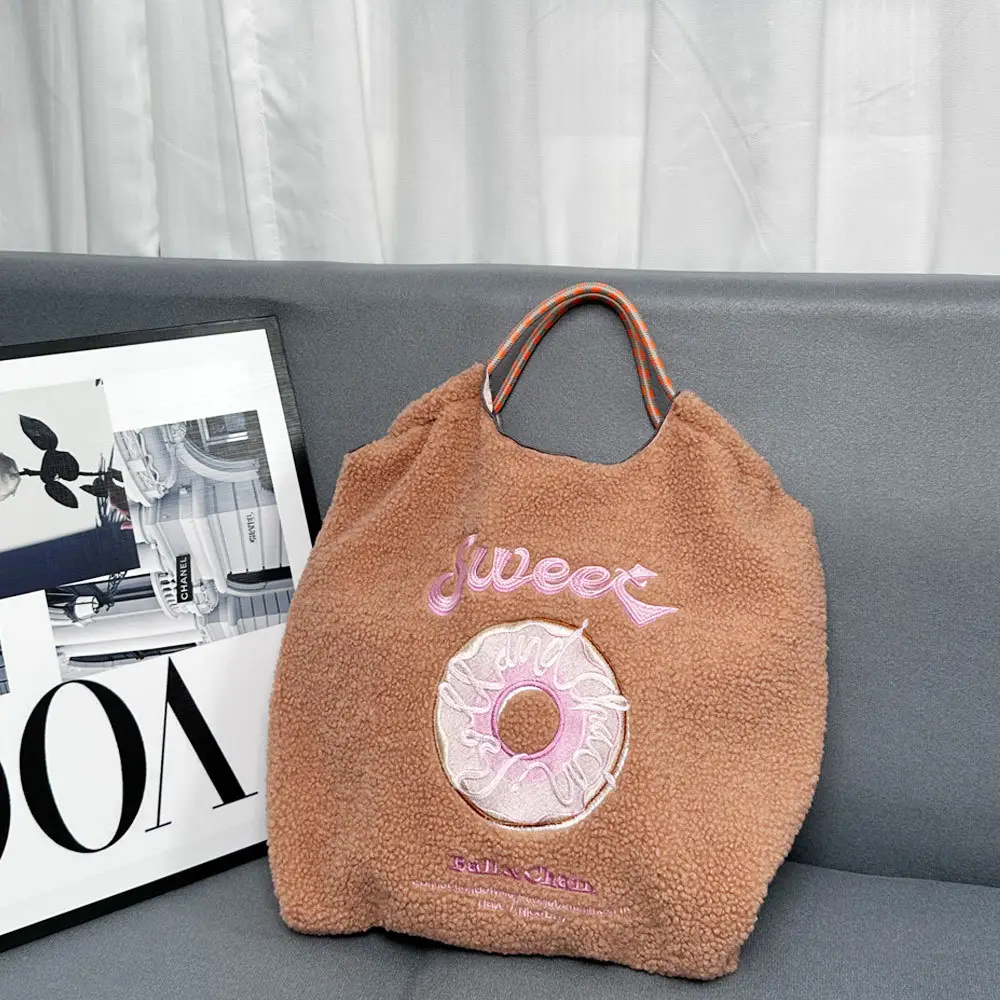 2024 Winter Japanese Embroidery Plush Shoulder Bag - Image 10