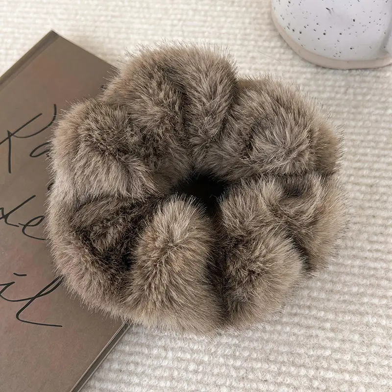 Soft Plush Faux Fur Headband for Women Autumn Winter - Image 4