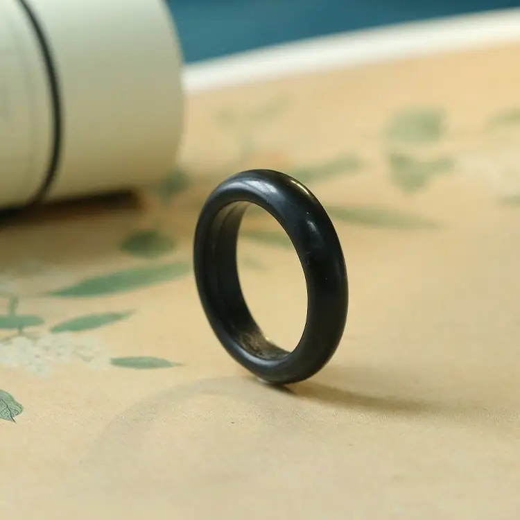 Men's Hetian Jade Ring Black Moyu Ethnic Style - Image 3