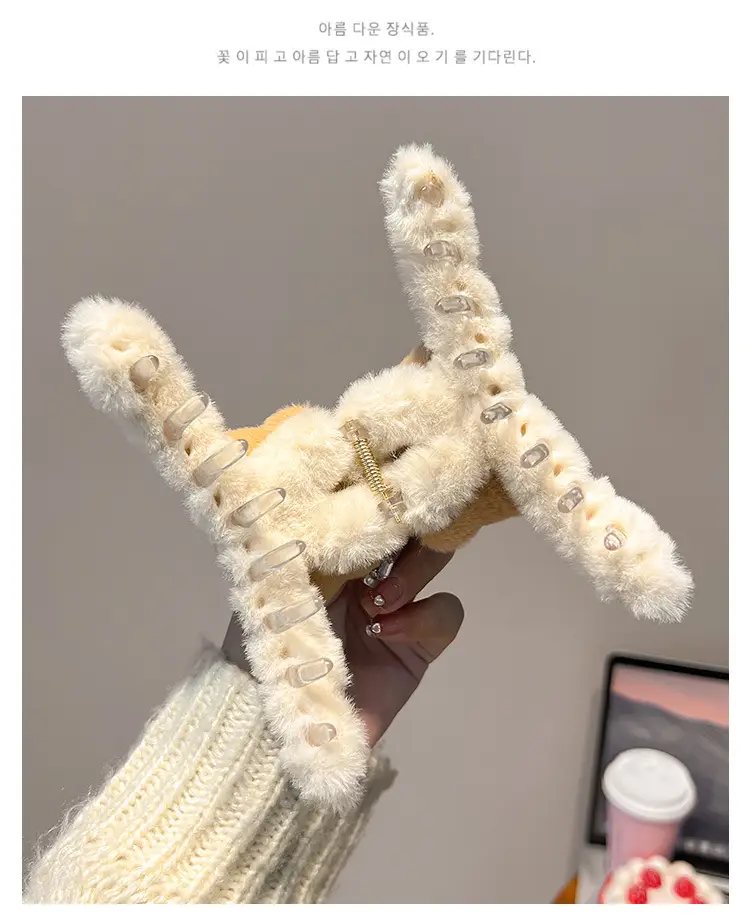Cute Green Plush Bunny Hair Clip for Girls — feature 6