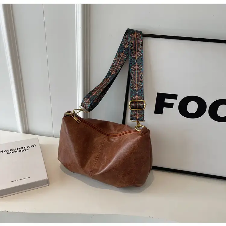 Black Nylon Shoulder Bag for Girls 2023 — feature 37