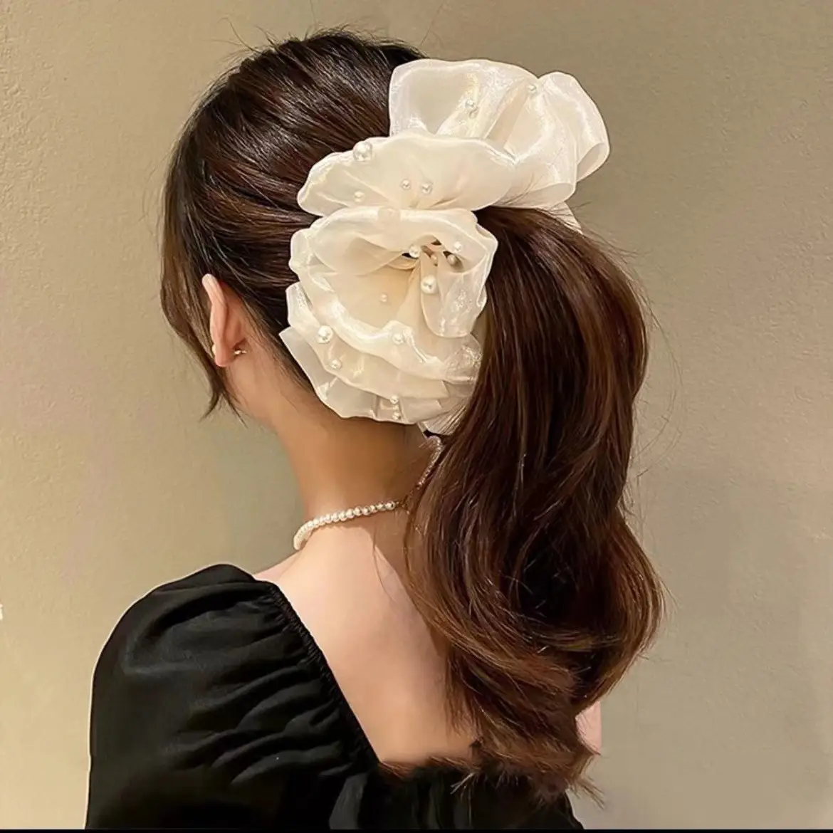 Black Large Bowknot Hair Clip for Women - Image 6