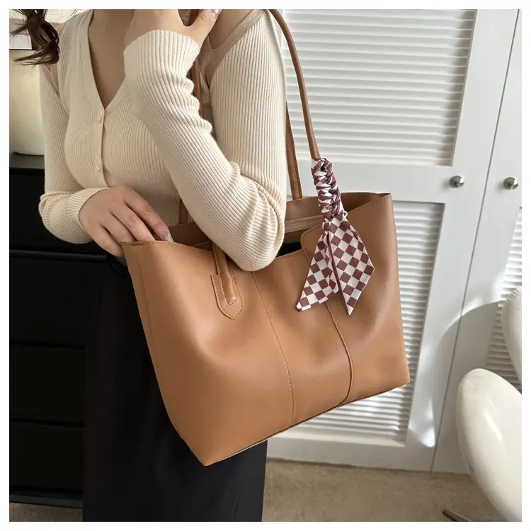 Women's Large Capacity Tote Bag Beige 2023 Autumn — feature 19