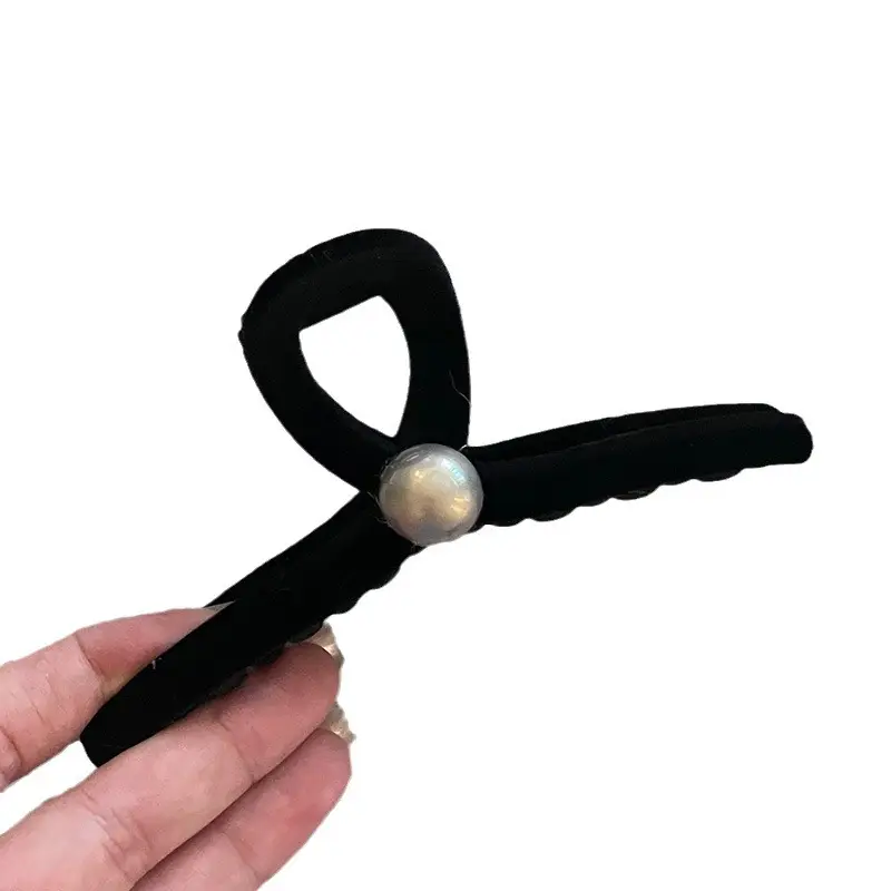 Elegant Black Pearl Hair Clips for Women