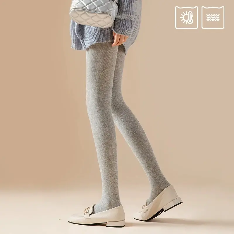 Thin Striped Leggings for Women, Suitable for Wearing Outside in Autumn and Winter, with Added Fleece and Thickness, Vertical Stripes, Slight Compression, Slimming Effect, Warm Cotton Pants, Footed Tights