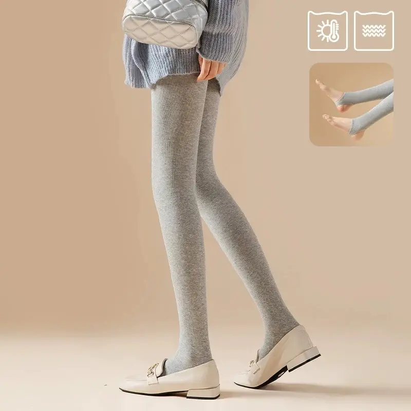 Thin Striped Leggings for Women, Suitable for Wearing Outside in Autumn and Winter, with Added Fleece and Thickness, Vertical Stripes, Slight Compression, Slimming Effect, Warm Cotton Pants, Footed Tights