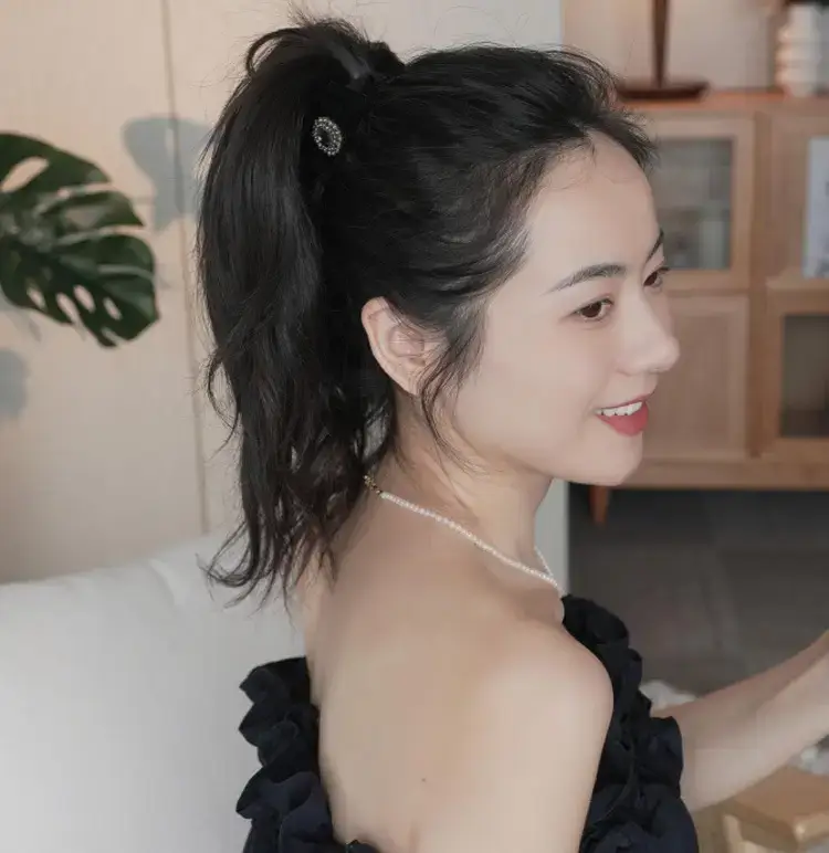 Autumn Winter Black Velvet Hairpin for Women — feature 6