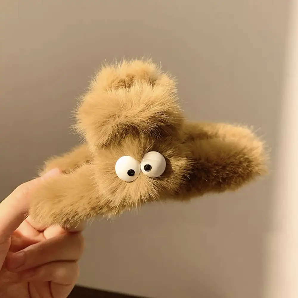 Plush Hair Clips for Women Autumn Winter Big Eyes - Image 2