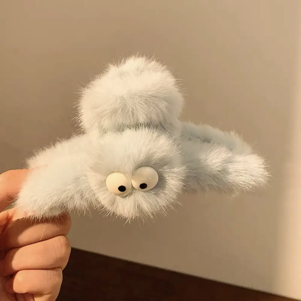 Plush Hair Clips for Women Autumn Winter Big Eyes - Image 3