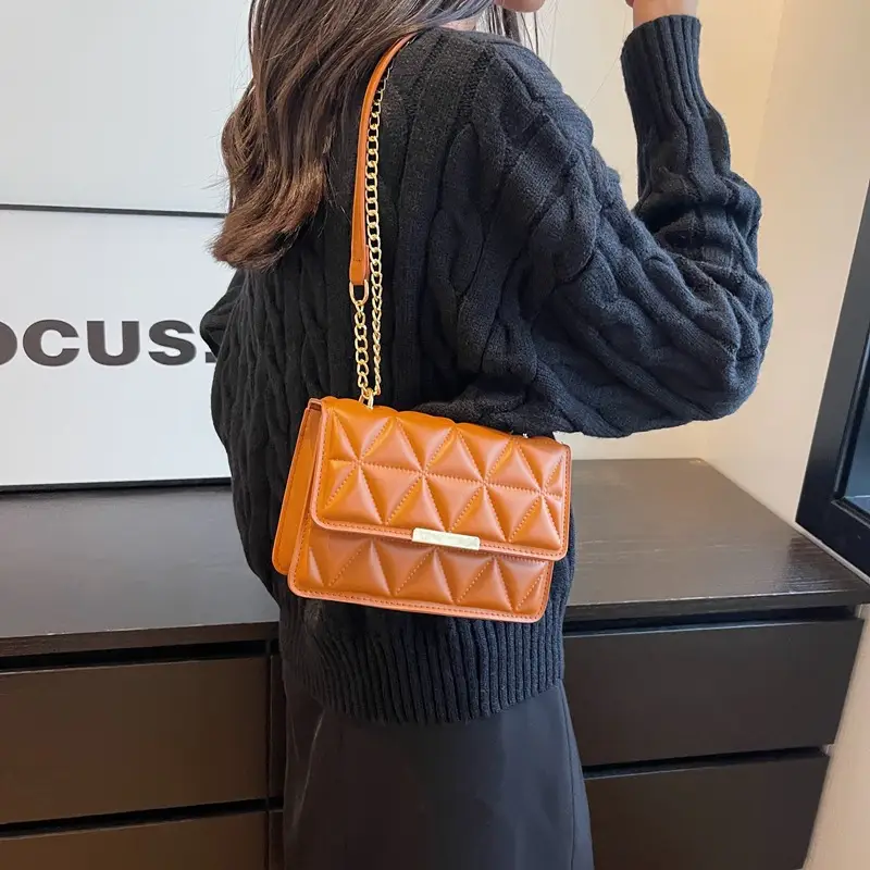 Women's Rhombic Chain Shoulder Bag 2023 - Image 8