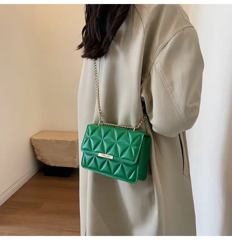 Women's Rhombic Chain Shoulder Bag 2023 — feature 11