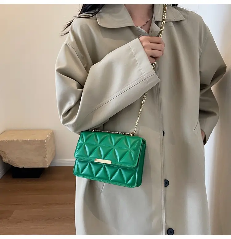 Women's Rhombic Chain Shoulder Bag 2023 — feature 13