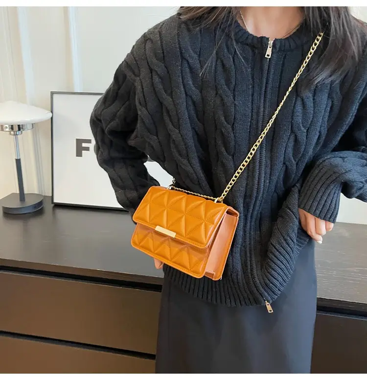 Women's Rhombic Chain Shoulder Bag 2023 — feature 20