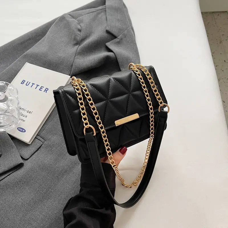 Women's Rhombic Chain Shoulder Bag 2023 - Image 2