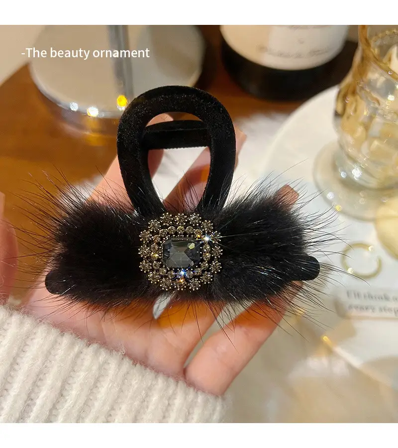 Black Rhinestone Hairpin Clip for Women — feature 4