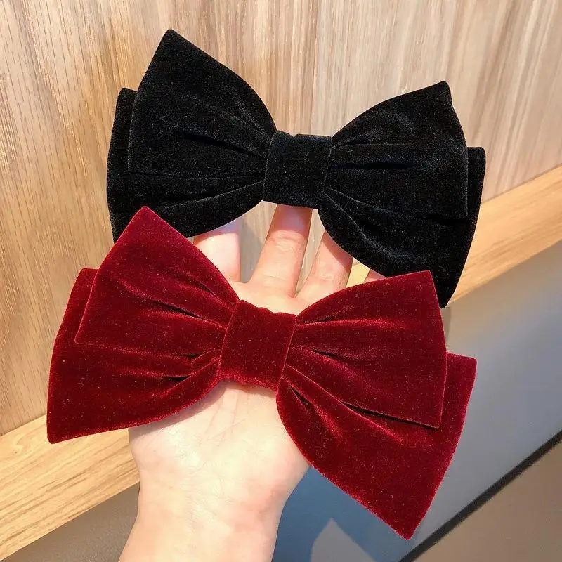 Velvet Black Bow Hairpin for College Girls