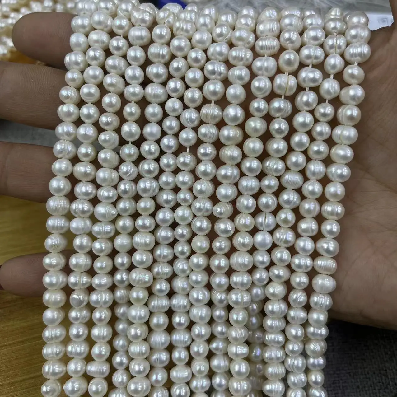 5-6mm Natural Freshwater Pearl Necklace Thread — feature 2