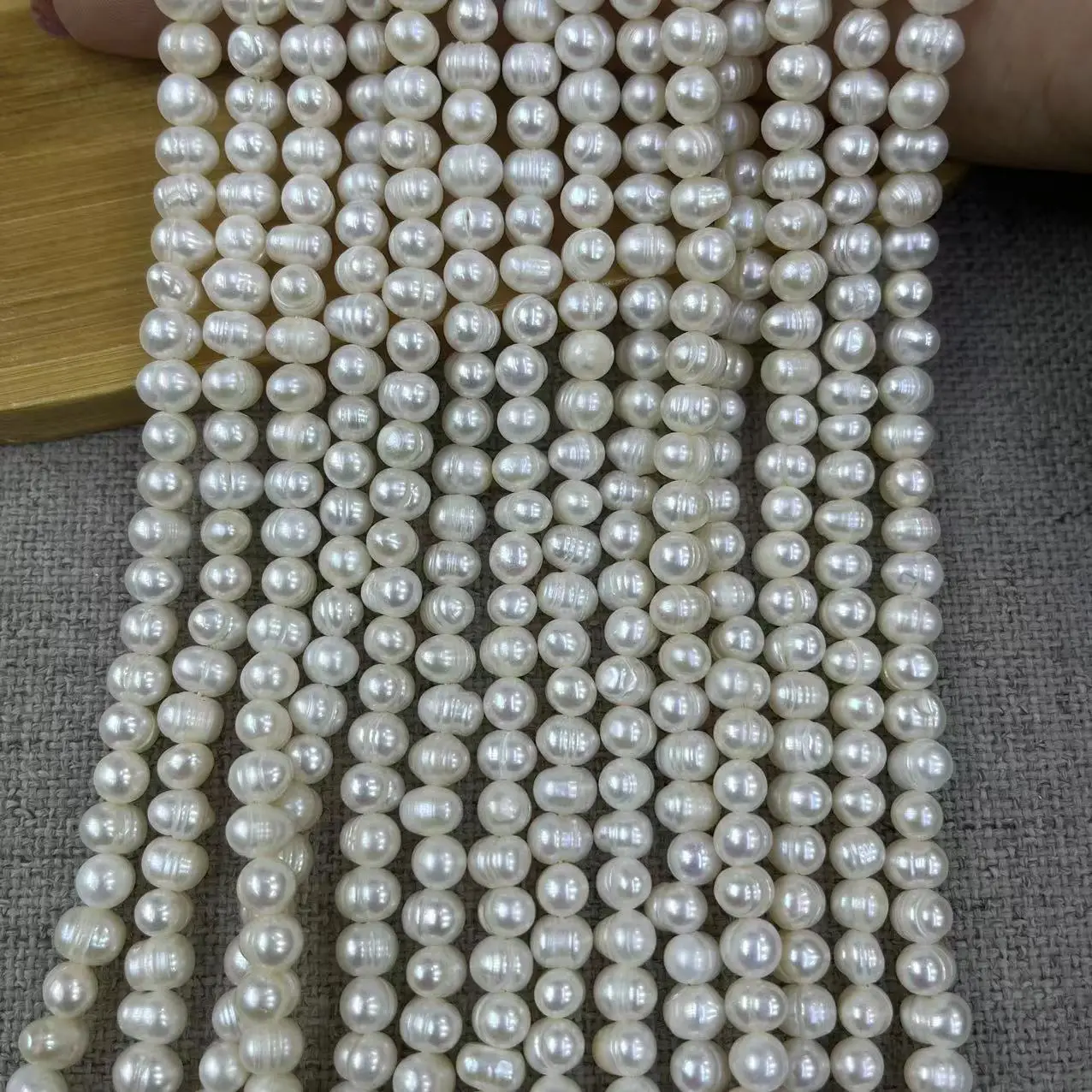 5-6mm Natural Freshwater Pearl Necklace Thread — feature 3