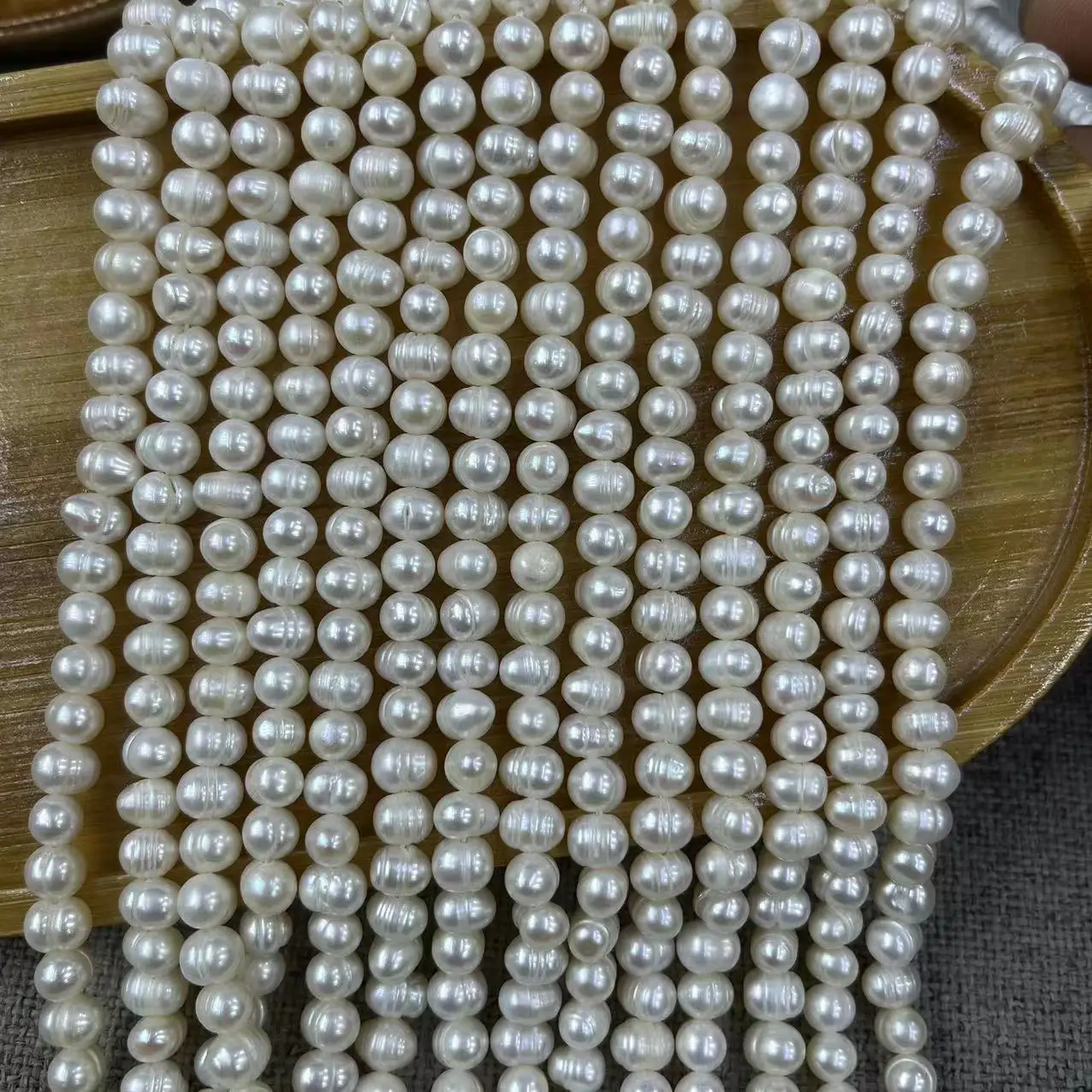 5-6mm Natural Freshwater Pearl Necklace Thread — feature 4