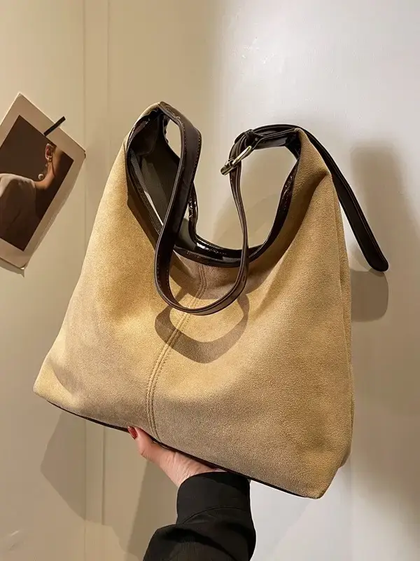 Women Velvet Contrast Shoulder Bag Large Capacity Autumn 2023 - Image 4