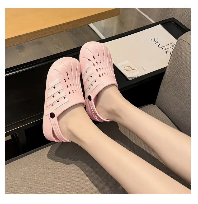 Women's Korean Hole Shoes Flat Beige Outdoor Slippers — feature 25