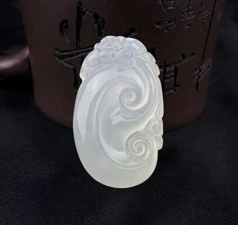 Moonlight White Agate Pendant with Guanyin Buddha Design - Image 7
